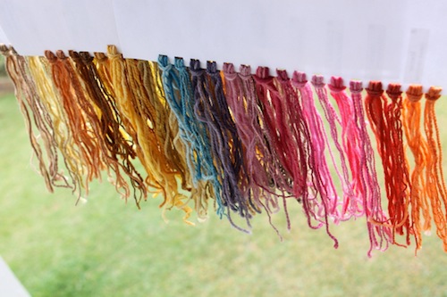 plant-dyed-yarn-samples