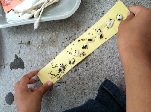 Combine nature journaling and gardening in this fun Wonder Wednesday seed strip activity! Click through to get the full instructions, free from Wings, Worms, and Wonder! 