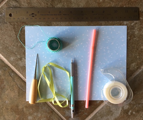 Celebrate the spring winds with some Wings, Worms, and Wonder kite flying creative nature connection fun! Click to learn how to make your own kites!