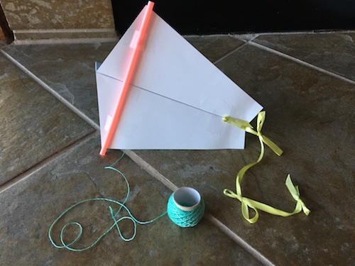 Celebrate the spring winds with some Wings, Worms, and Wonder kite flying creative nature connection fun! Click to learn how to make your own kites!