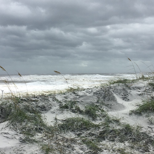 See the sublime beauty of severe weather the Wings, Worms, and Wonder way! Click to get your Wonder Wednesday activity recipe for tasty nature danger fun!