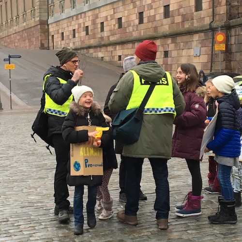 Swedish winter life, acting with grace, climate action, and a personal message from Greta! Click to discover them all in this Wings, Worms, and Wonder post!