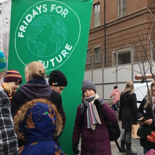 Swedish winter life, acting with grace, climate action, and a personal message from Greta! Click to discover them all in this Wings, Worms, and Wonder post!